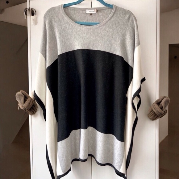 CALVIN KLEIN Color-Block Poncho Sweater (Size L/XL) - Picture 4 of 5